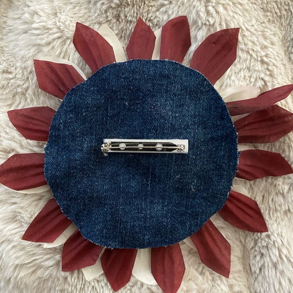 Colorful Butterfly Brooch on Denim Flower - Picture 2 of 2